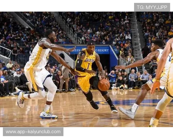 湖人队全力以赴，争取季后赛关键领先，湖人队季前赛时间表